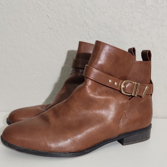 Kelly & Katie Brown Ankle Boots Size 11 Buckle - Picture 1 of 12